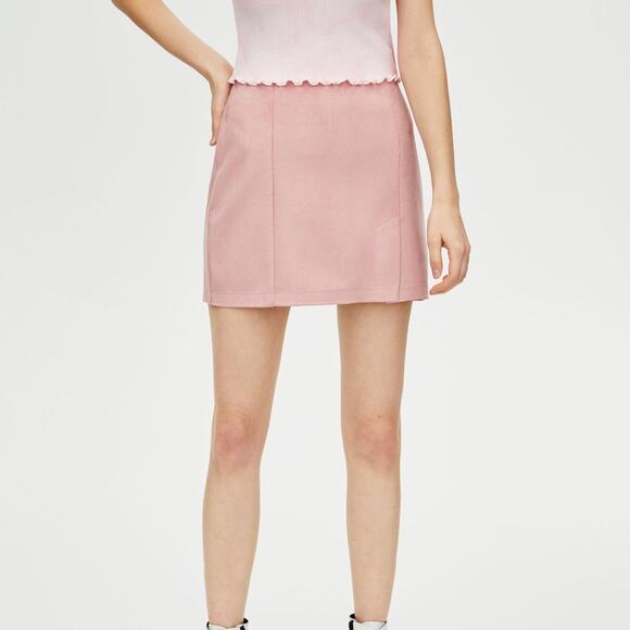 Pull&Bear Pink Faux Suede Mini Skirt - Picture 5 of 5
